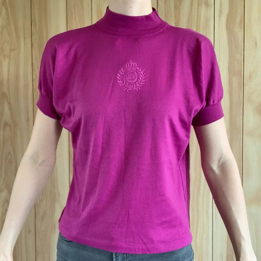 VTG Mock Neck Puff Sleeve Tee